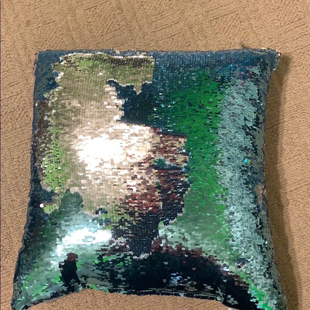Sequin Decorative Throw Pillow